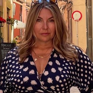 Meet your Posher, Elyssa